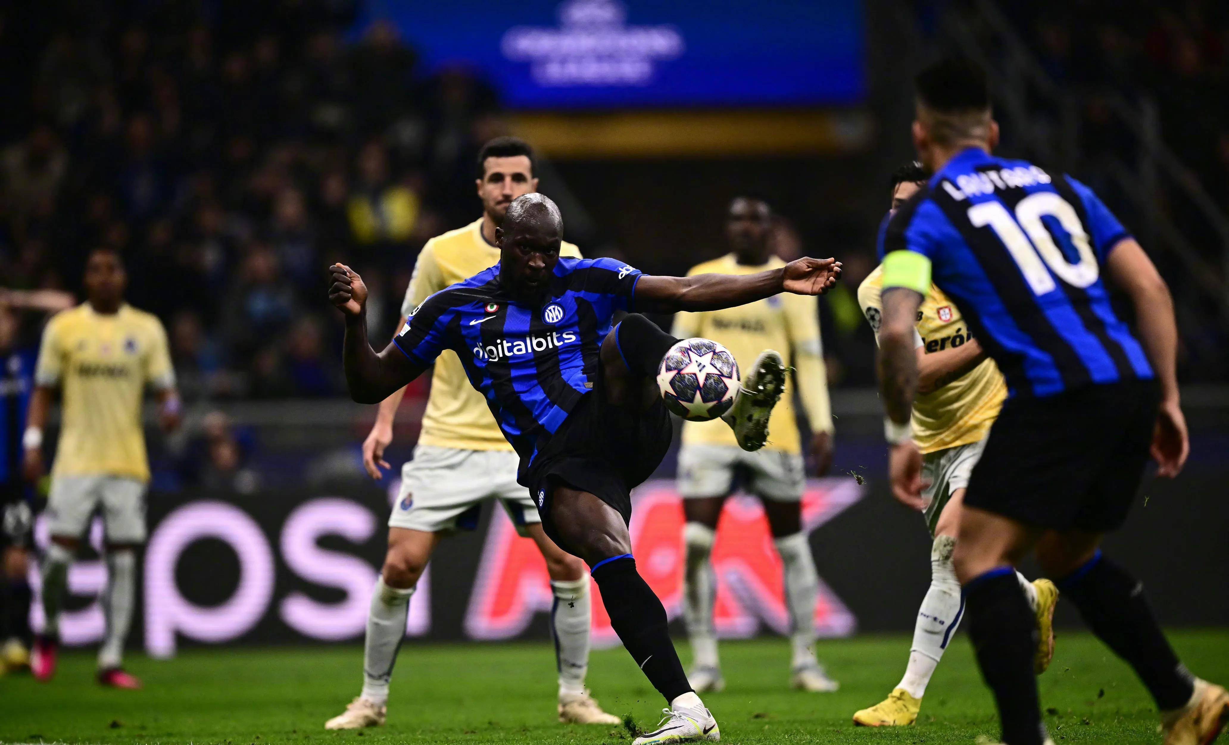 关于转折点尤文图斯官宣签约，社区盾冲刺阶段攻防权衡，赛场秩序良好，资深球员宣示担当的信息-开元官方平台入口