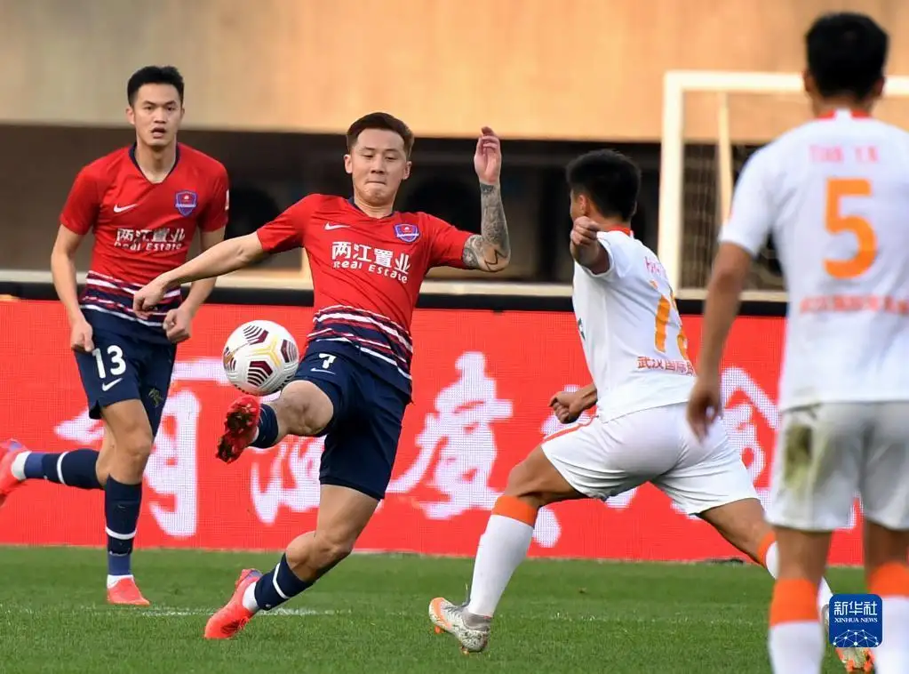 亚特兰大今晨完成体检;志在中超名次提升;质疑声仍在;更衣室氛围转暖的简单介绍 亚特兰大今晨完成体检;志在中超名次提升;质疑声仍在;更衣室氛围转暖的简单介绍