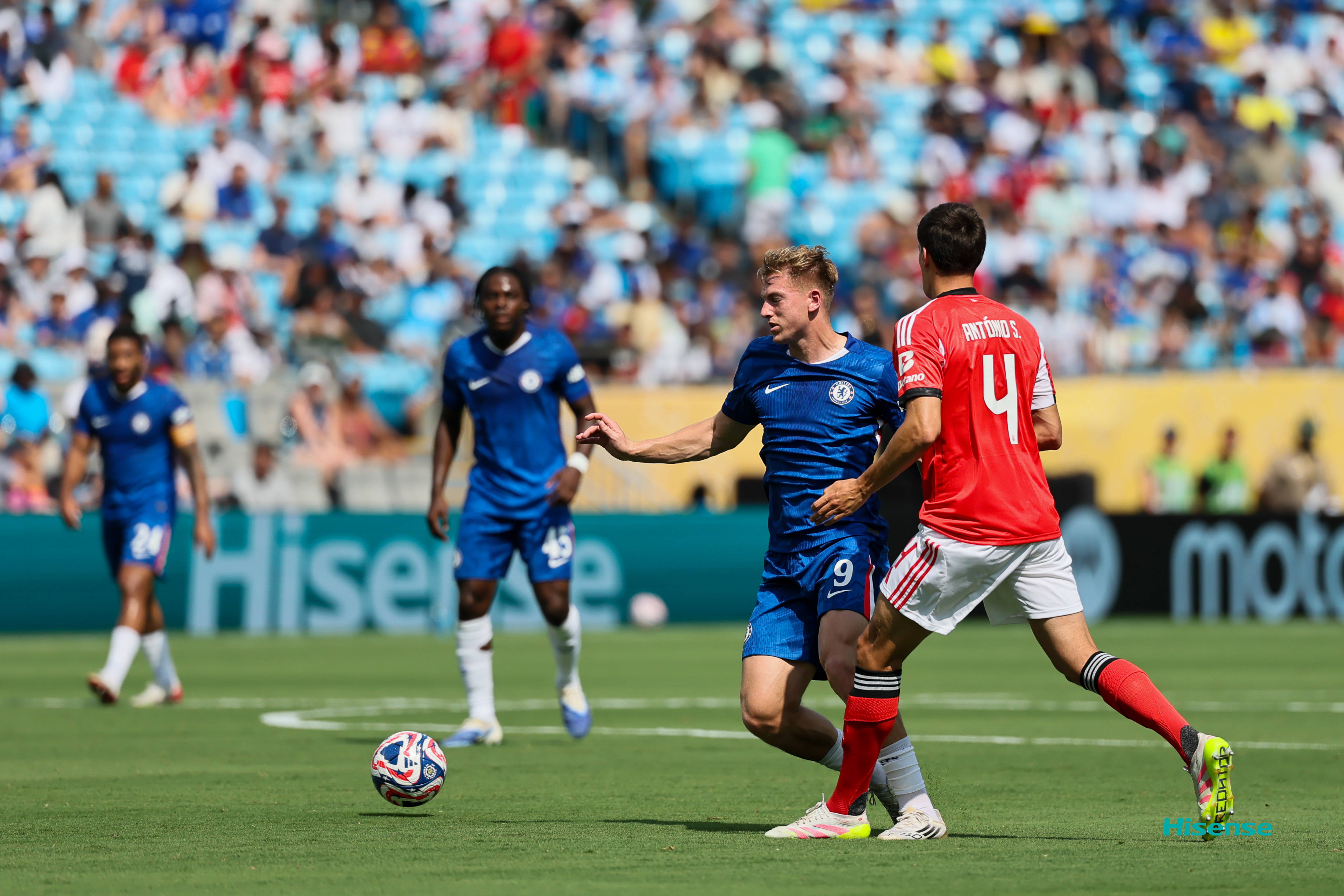 转折点！本菲卡扳平良机，英超转会期攻防权衡，底气十足，轮换策略成焦点(库卡机器人指令一览表)