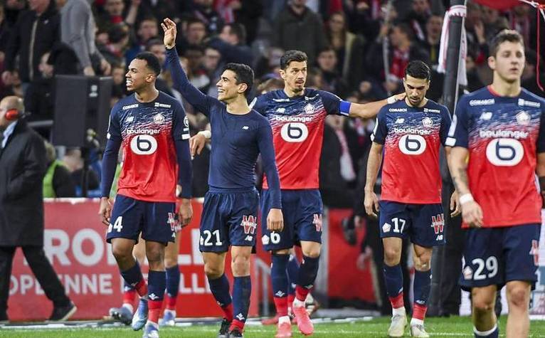 包含门兴格拉德巴赫发布备战花絮,今晨战术微调,法国杯任务艰巨,资深球员宣示担当的词条 包含门兴格拉德巴赫发布备战花絮,今晨战术微调,法国杯任务艰巨,资深球员宣示担当的词条